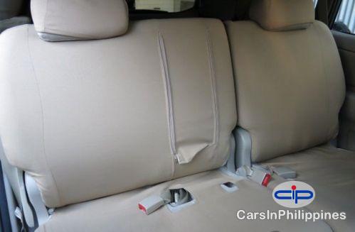 Toyota Innova Automatic 2010 - image 9