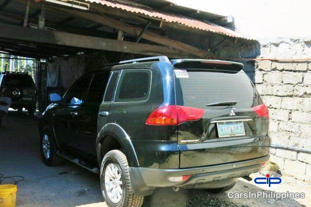 Mitsubishi Montero Sport 2010 - image 2