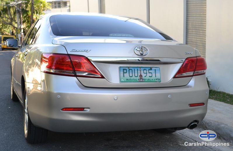 Toyota Camry Automatic 2010 - image 4