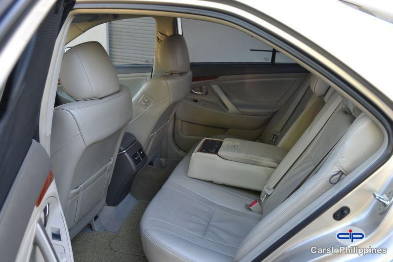 Toyota Camry Automatic 2010 - image 5