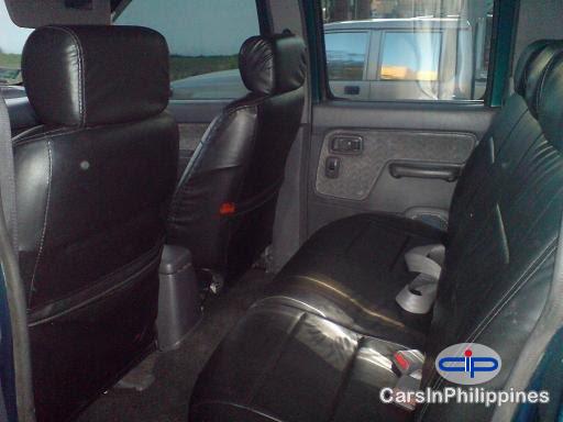 Nissan Frontier Automatic 2000 - image 2