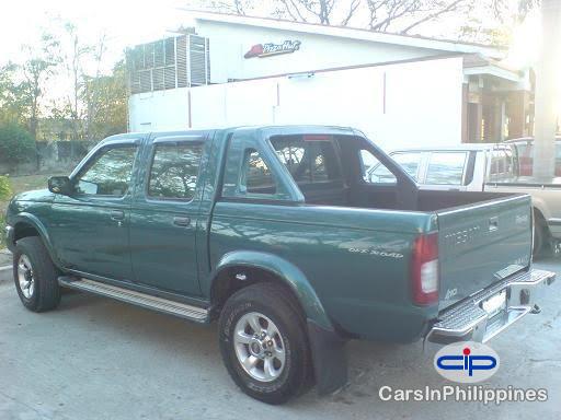 Nissan Frontier Automatic 2000 - image 3