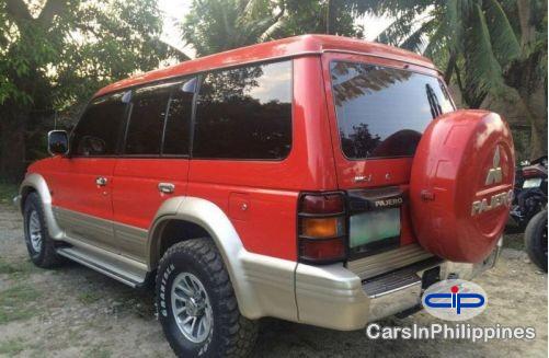 Mitsubishi Pajero - image 2