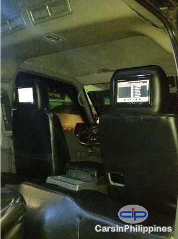 Mitsubishi L300 in Bohol