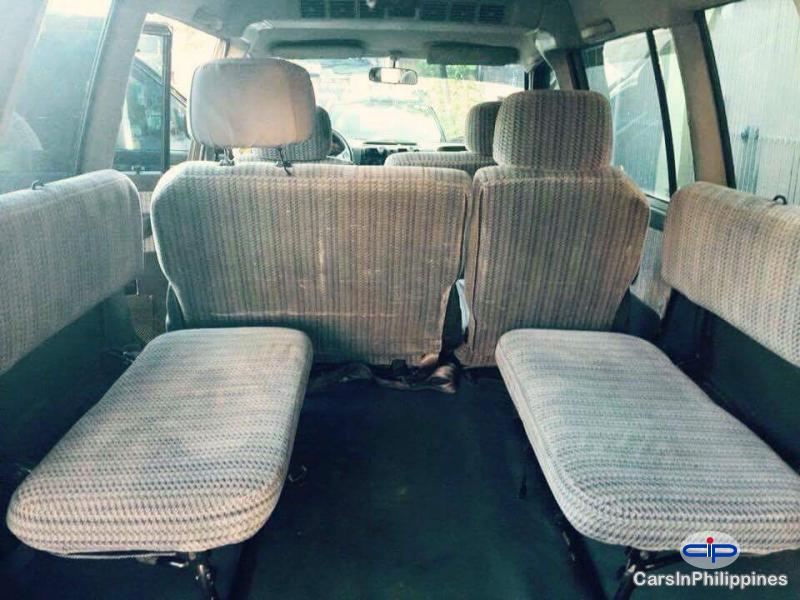 Mitsubishi Adventure Automatic 2002 - image 3