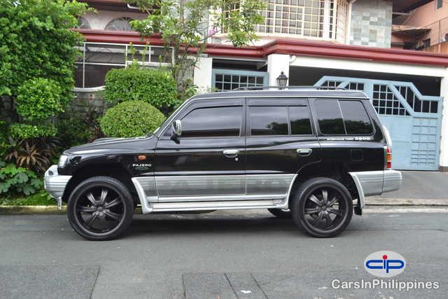 Mitsubishi Pajero in Bataan