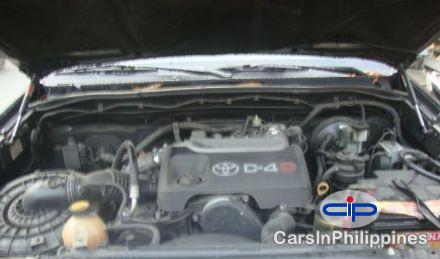 Toyota Fortuner - image 9