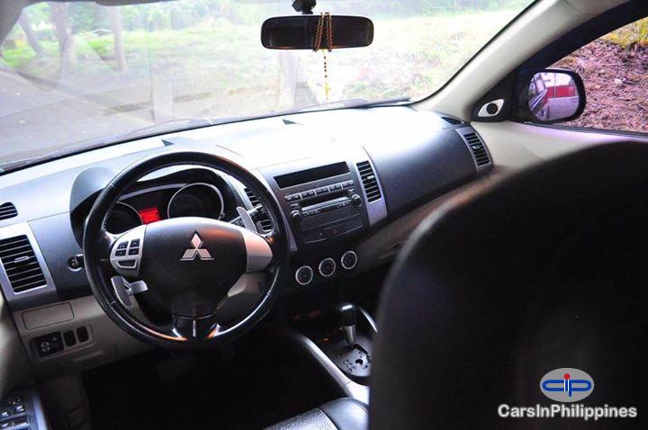 Mitsubishi Outlander Automatic 2015