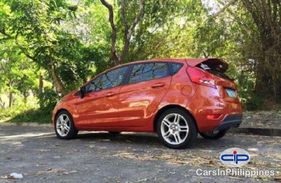Ford Fiesta Manual 2015 - image 6