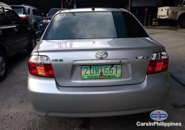 Toyota Vios - image 2