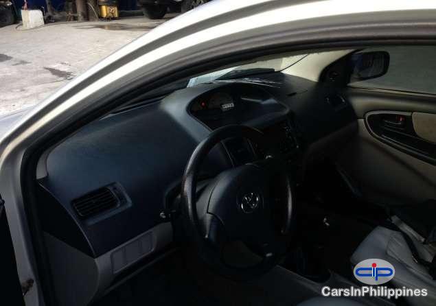 Toyota Vios - image 3