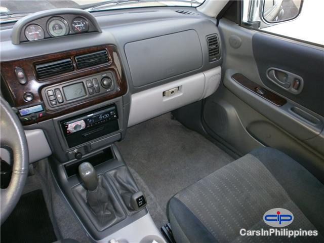 Mitsubishi Pajero Manual 2003 - image 10