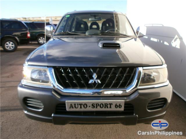 Mitsubishi Pajero Manual 2003 - image 2
