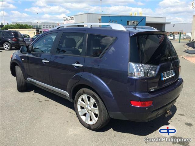 Mitsubishi Outlander Manual 2003 in Basilan