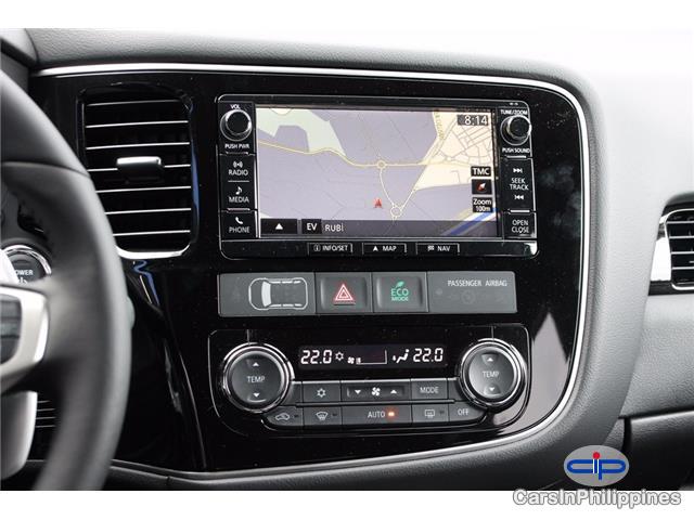 Mitsubishi Outlander Automatic 2001 - image 9