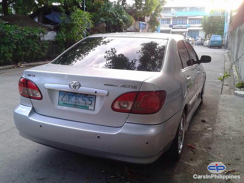 Toyota Corolla Automatic - image 8