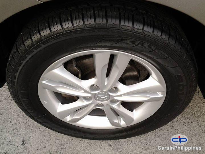 Hyundai Tucson Automatic 2011 - image 4
