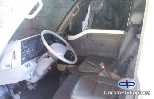 Nissan Urvan 2009 in Bulacan