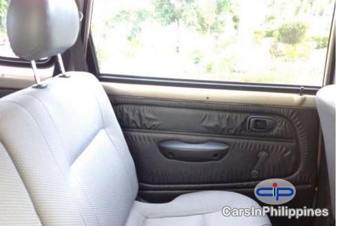 Toyota Avanza 2010 - image 3