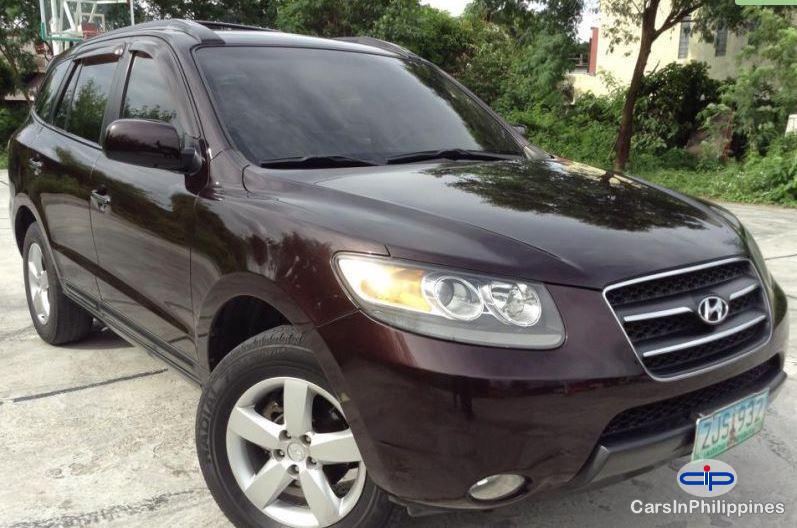 Pictures of Hyundai Santa Fe
