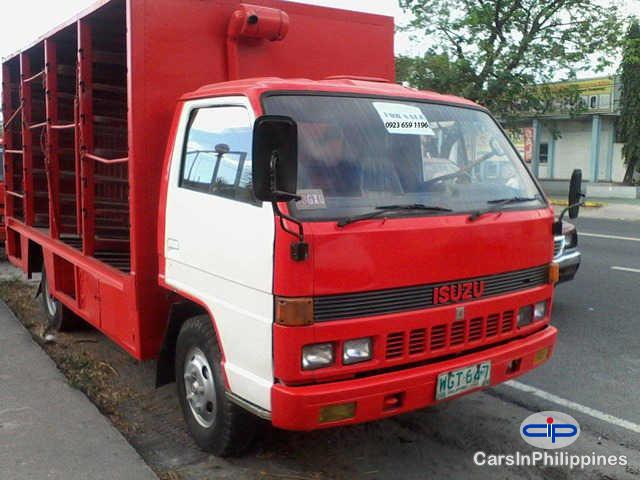 Picture of Isuzu Elf Manual