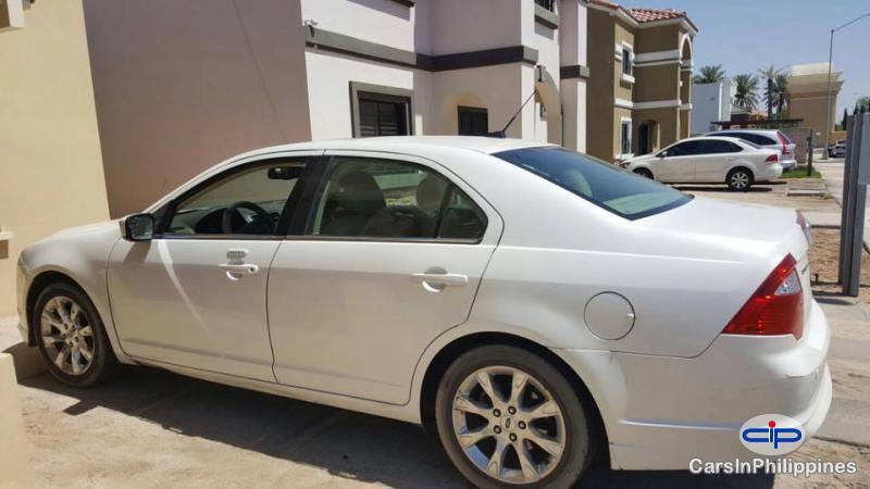 Ford Fusion Automatic 2011 - image 2