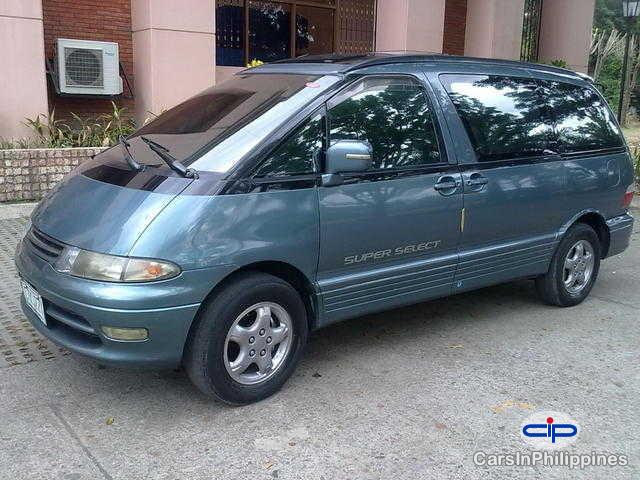 Picture of Toyota Estima
