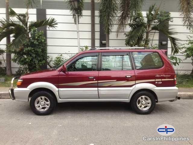 Toyota Revo