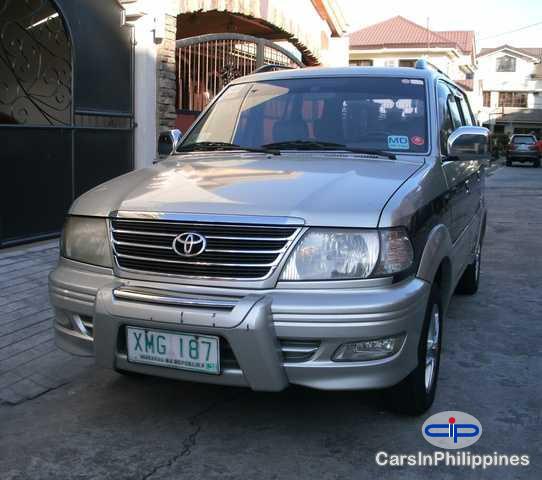 Pictures of Toyota Revo