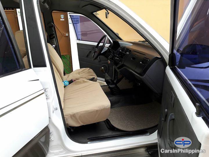 Toyota Revo Manual 2000 - image 5
