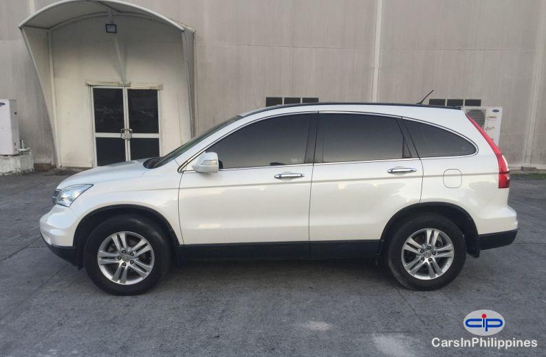 Honda CR-V Automatic in Cavite - image