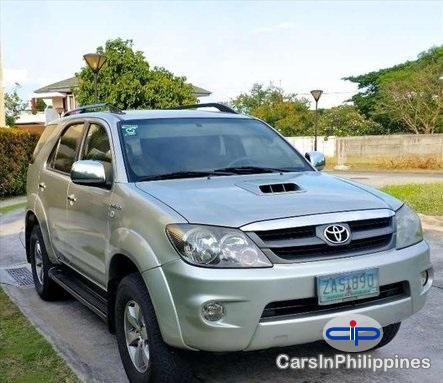 Toyota Fortuner Automatic 2005