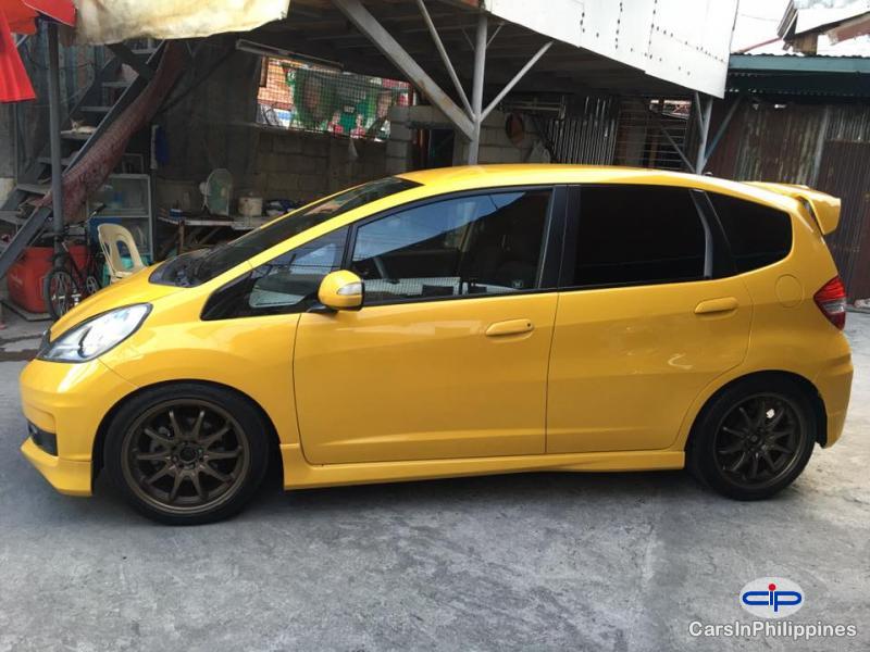 Honda Jazz Automatic 2010 in Camarines Sur