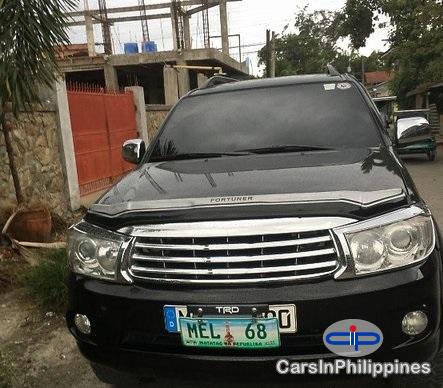 Picture of Toyota Fortuner Automatic 2011