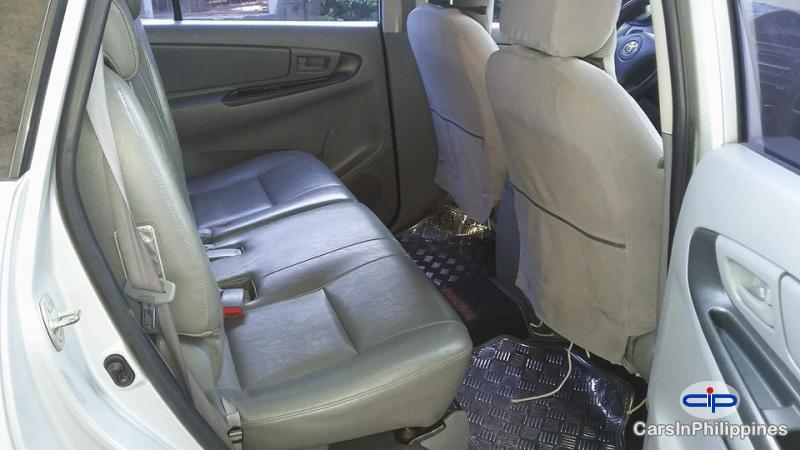 Picture of Toyota Innova Manual 2006 in Ilocos Sur