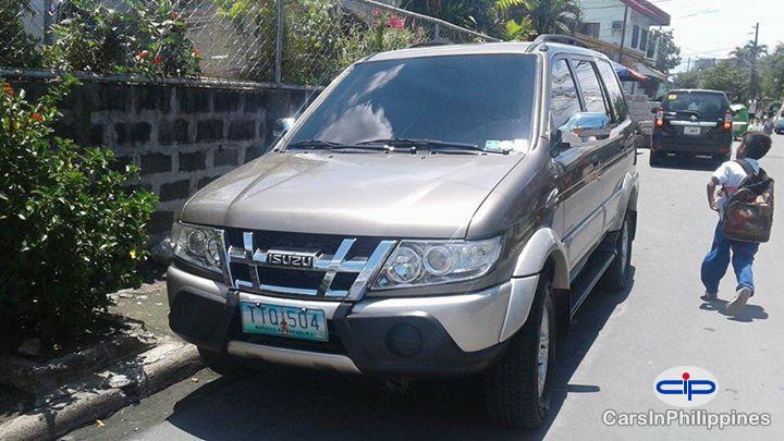 Isuzu Crosswind Automatic 2011