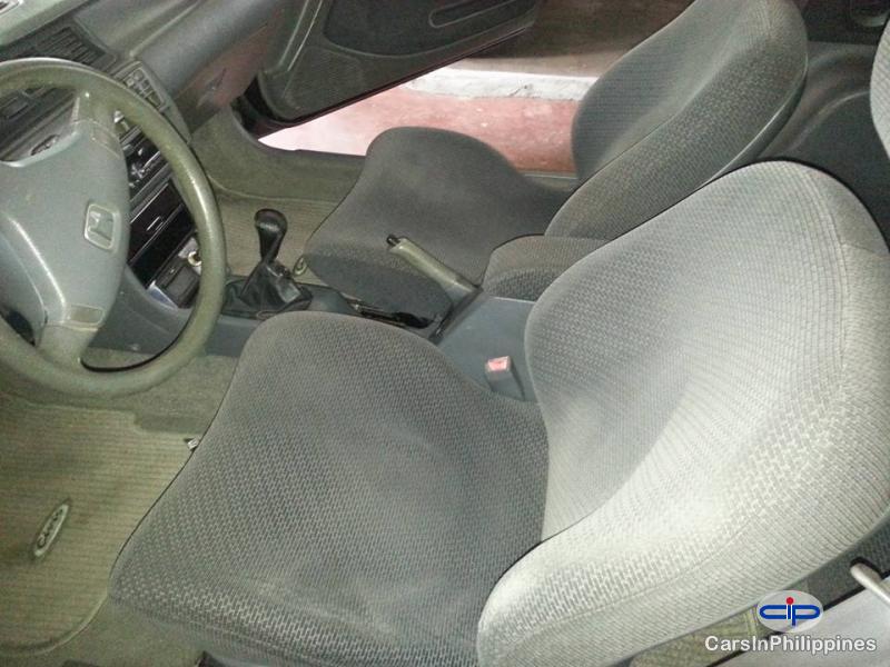Honda Civic Manual 2002 - image 2