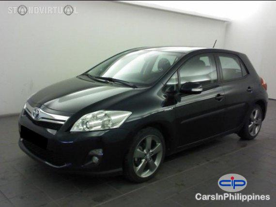 Pictures of Toyota Auris Manual 2012