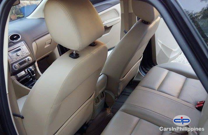 Ford Focus Automatic - image 3