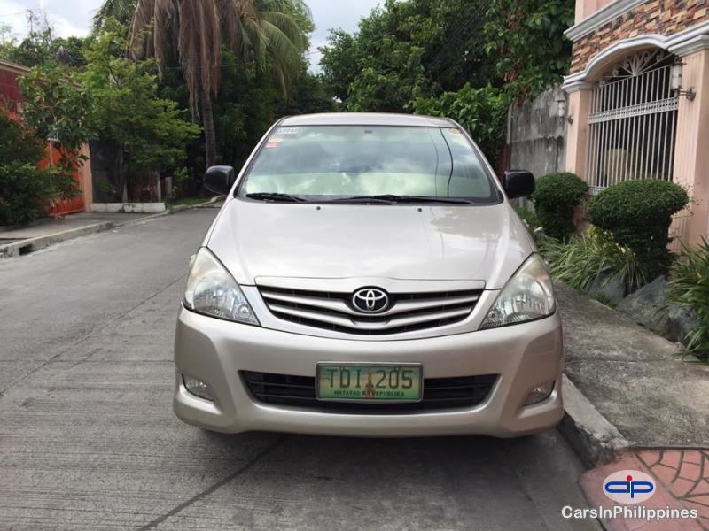 Toyota Innova Manual 2011 in Metro Manila