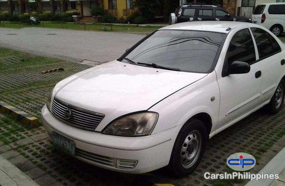 Picture of Nissan Sentra Manual 2011