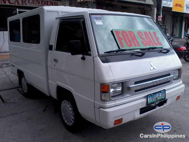 Picture of Mitsubishi L300 Manual