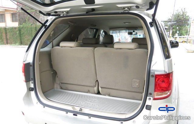 Toyota Fortuner Automatic - image 12