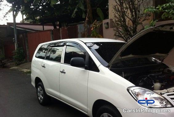 Picture of Toyota Innova Automatic 2011