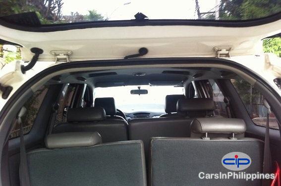 Toyota Innova Automatic 2011 - image 3