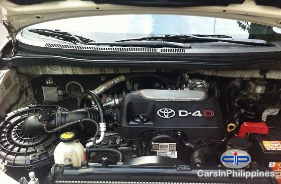 Toyota Innova Automatic 2011 - image 5