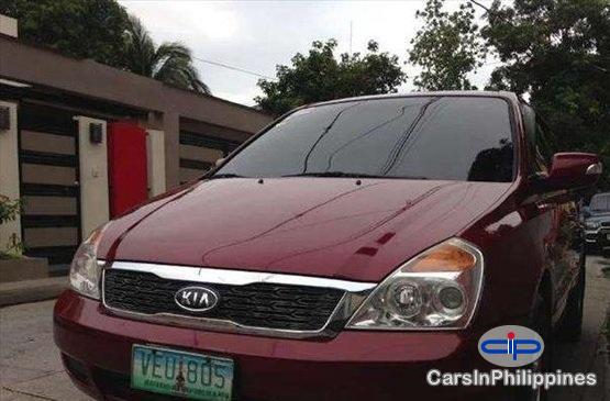 Kia Carnival Automatic 2012 in Leyte