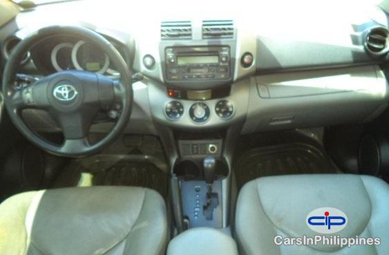Toyota RAV4 Automatic 2008 - image 2