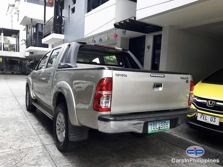 Toyota Hilux Manual 2011