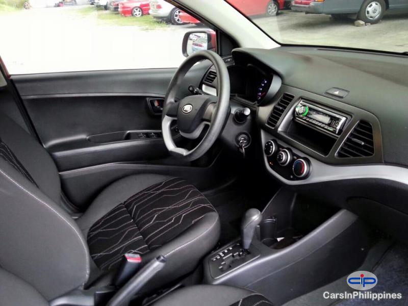 Kia Picanto Automatic - image 4